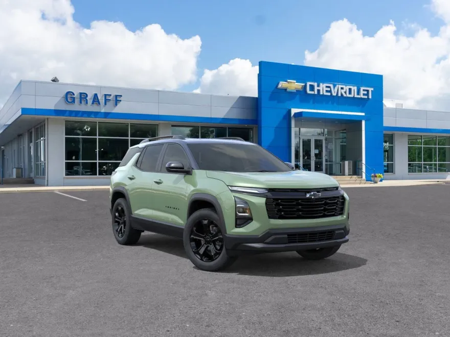 2026 Chevrolet Equinox LT photo 1