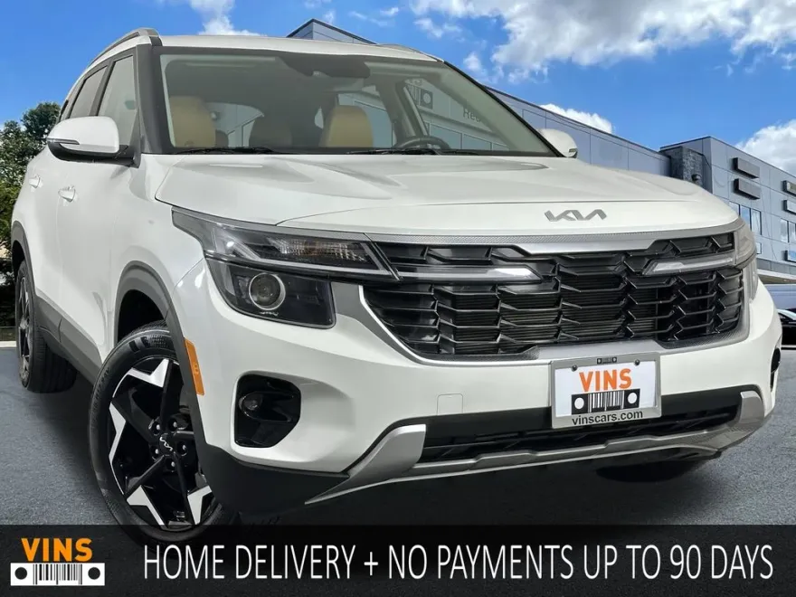 2024 Kia Seltos EX photo 1