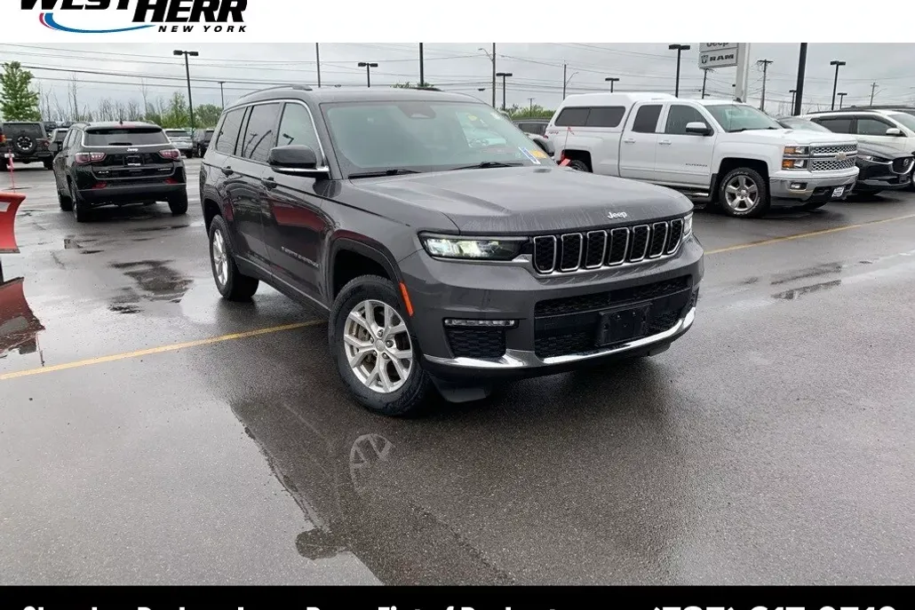 2023 Jeep Grand Cherokee Limited photo 1