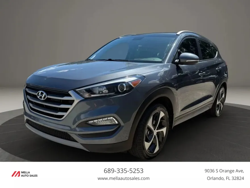 2017 Hyundai Tucson Sport photo 1