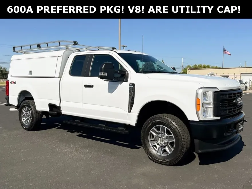 2023 Ford F-250 photo 1