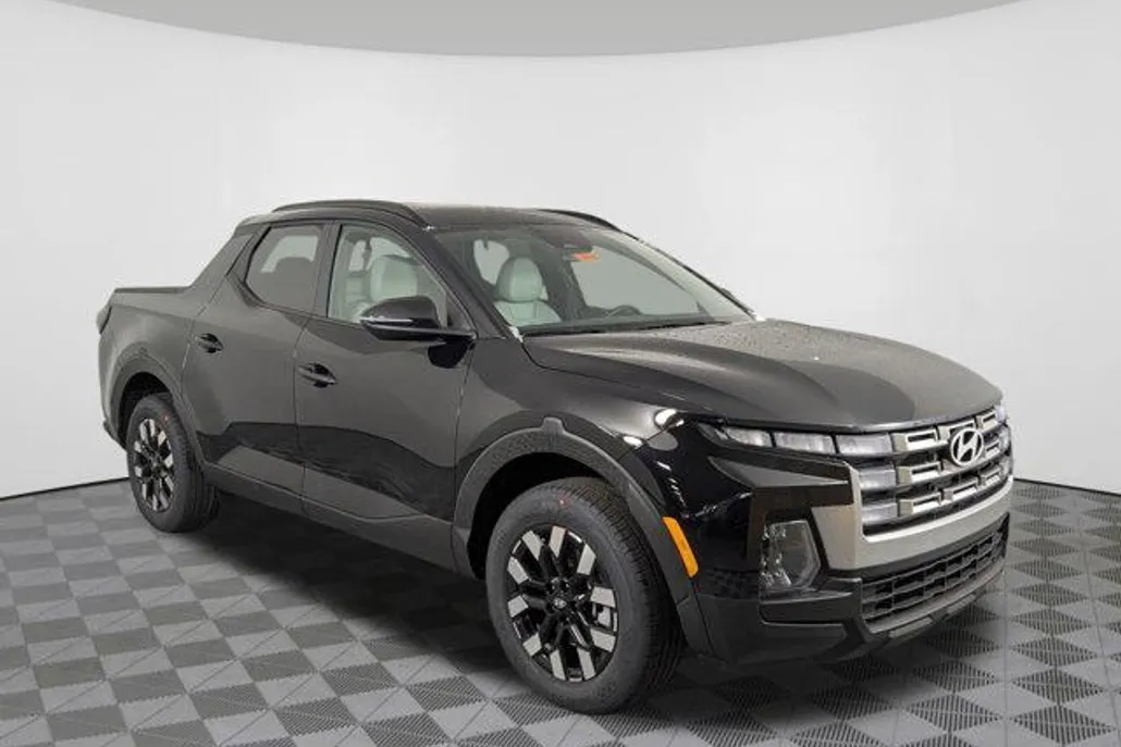 2025 Hyundai Santa Cruz SEL photo 1