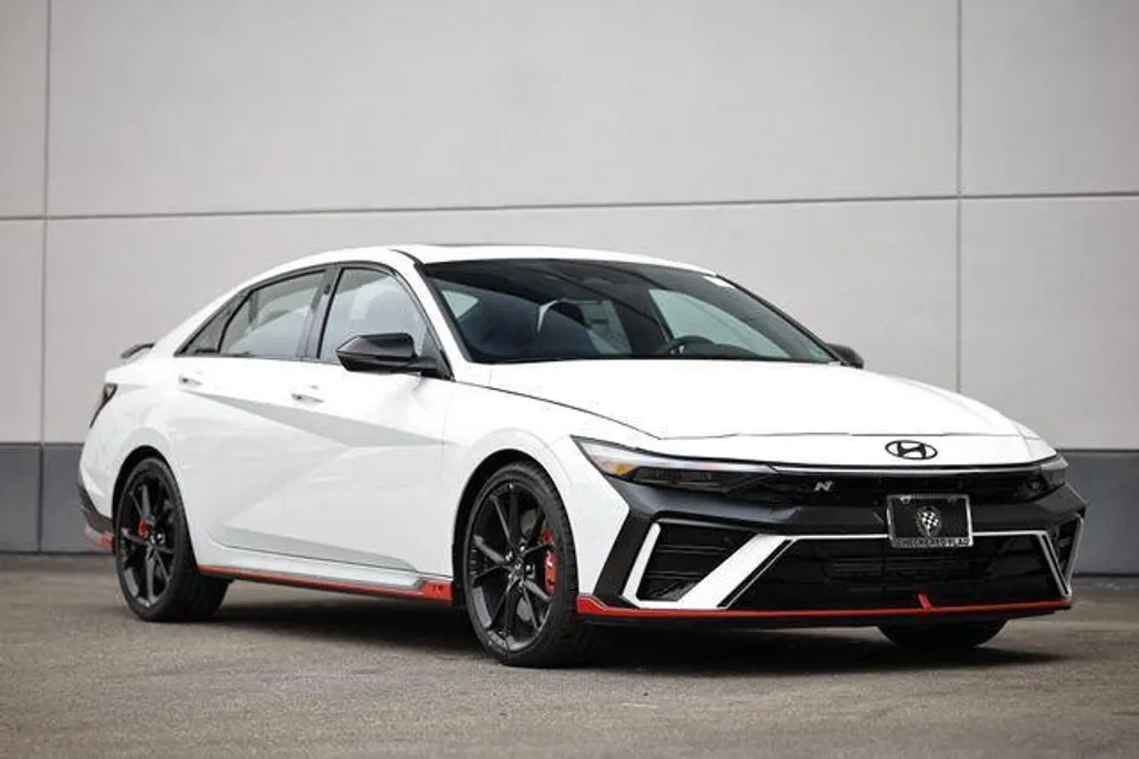 2025 Hyundai Elantra N Base photo 1