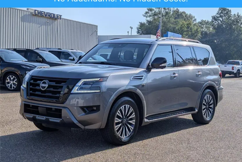2022 Nissan Armada SL photo 1