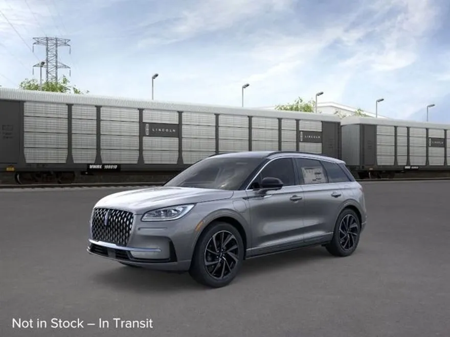 2025 Lincoln Corsair Grand Touring photo 1