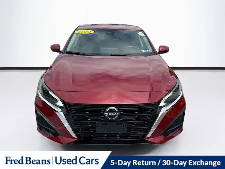 2024 Nissan Altima 2.5 SL photo 1