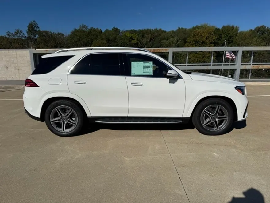 2026 Mercedes Benz GLE 450 4MATIC photo 1