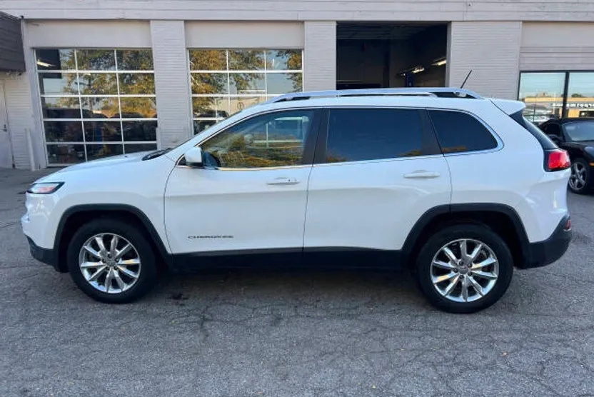 2015 Jeep Cherokee Limited photo 1