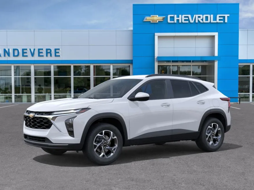 2026 Chevrolet Trax LT photo 1