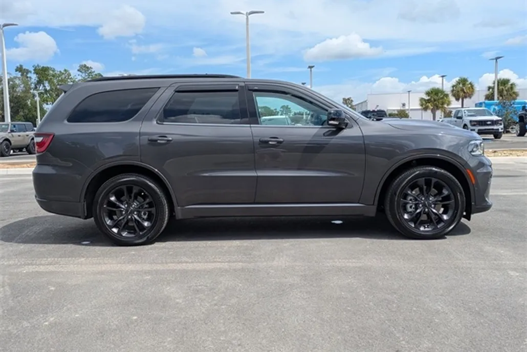 2024 Dodge Durango R/T Plus photo 1
