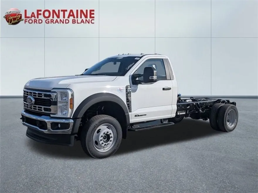 2026 Ford F-550 photo 1