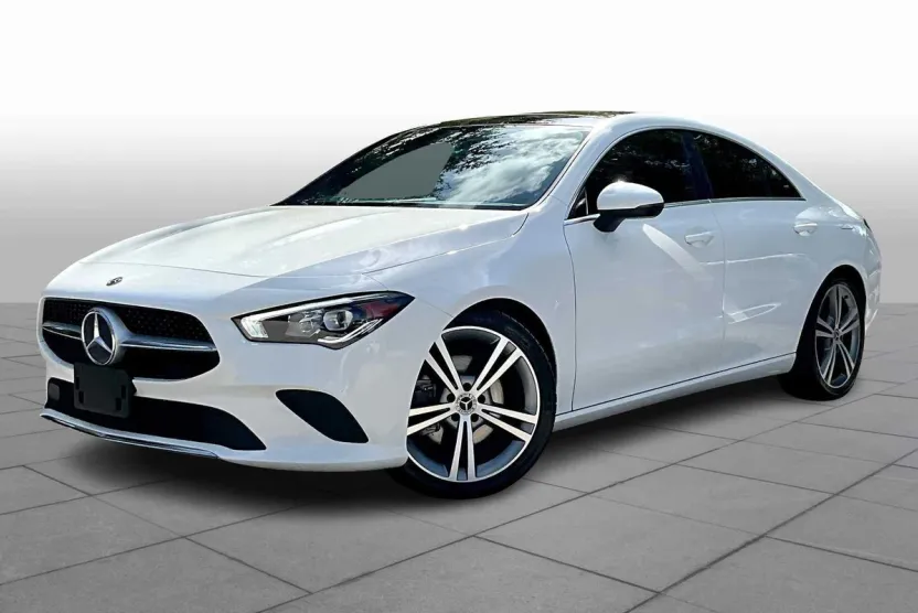 2020 Mercedes Benz CLA 250 photo 1