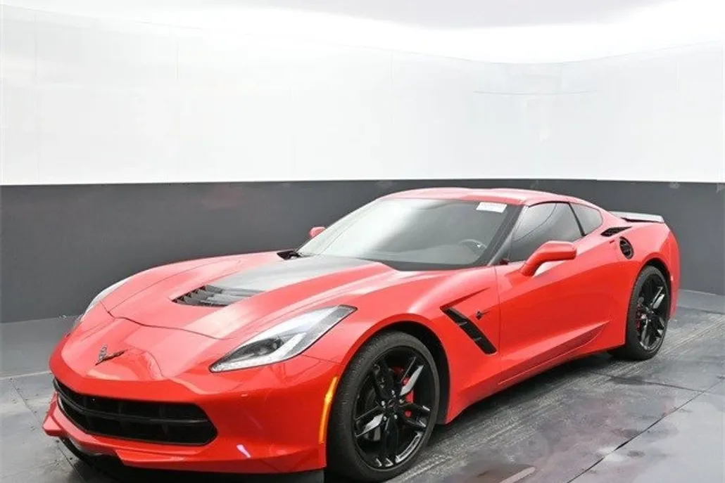 2019 Chevrolet Corvette Stingray 1LT photo 1