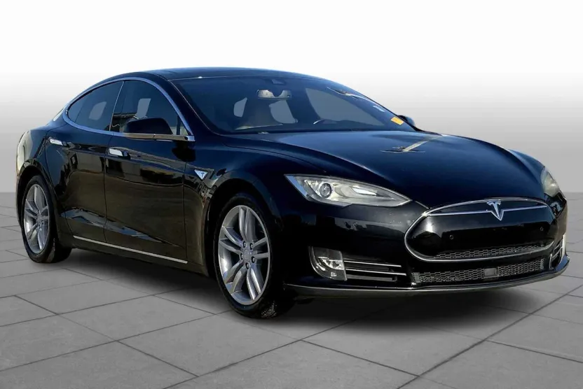 2015 Tesla Model S 70D photo 1