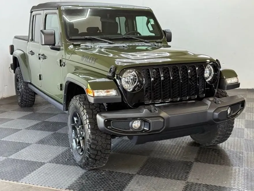 2023 Jeep Gladiator Willys photo 1
