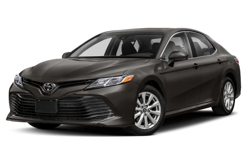 2019 Toyota Camry LE photo 1
