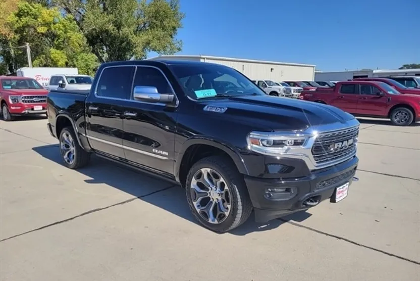 2020 Ram 1500 Limited photo 1