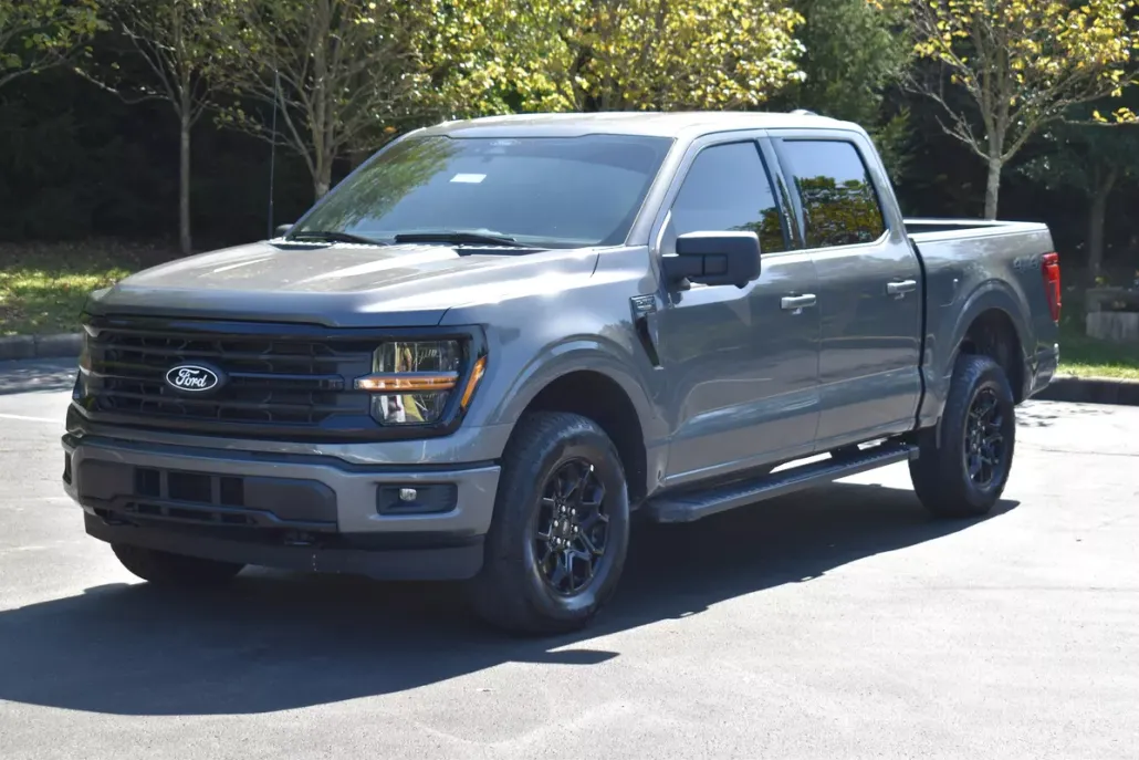 2024 Ford F-150 XLT photo 1