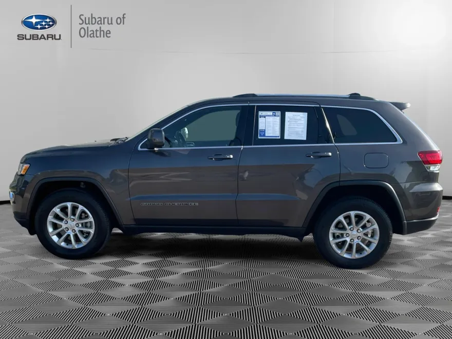 2021 Jeep Grand Cherokee Laredo E photo 1
