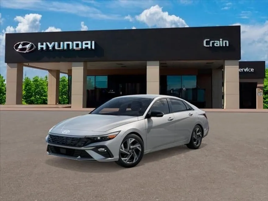 2025 Hyundai Elantra SEL Sport photo 1
