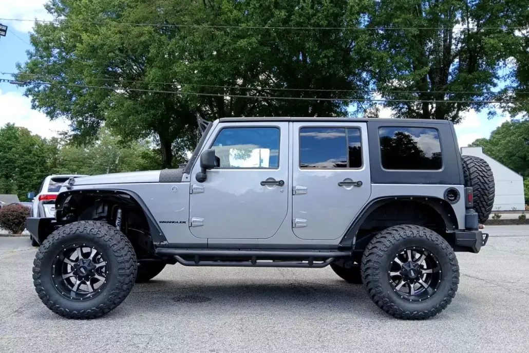 2013 Jeep Wrangler Unlimited Sport photo 1