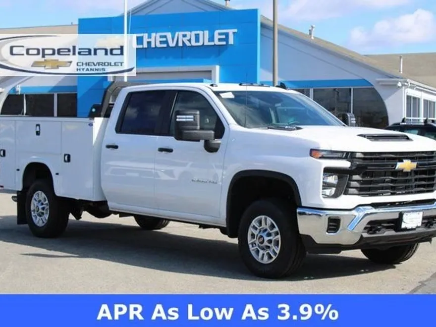 2024 Chevrolet Silverado 2500HD photo 1