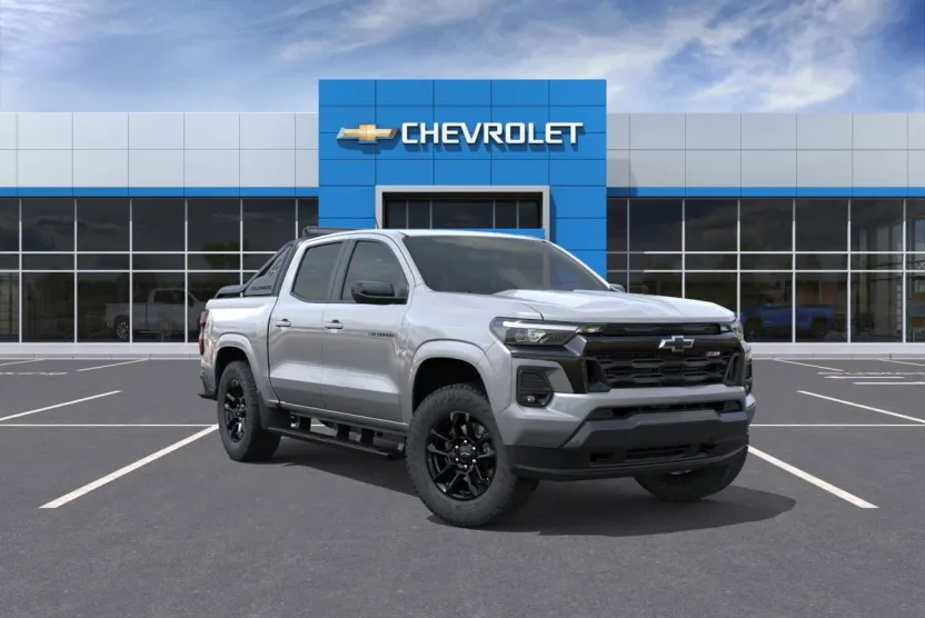 2025 Chevrolet Colorado Z71 photo 1