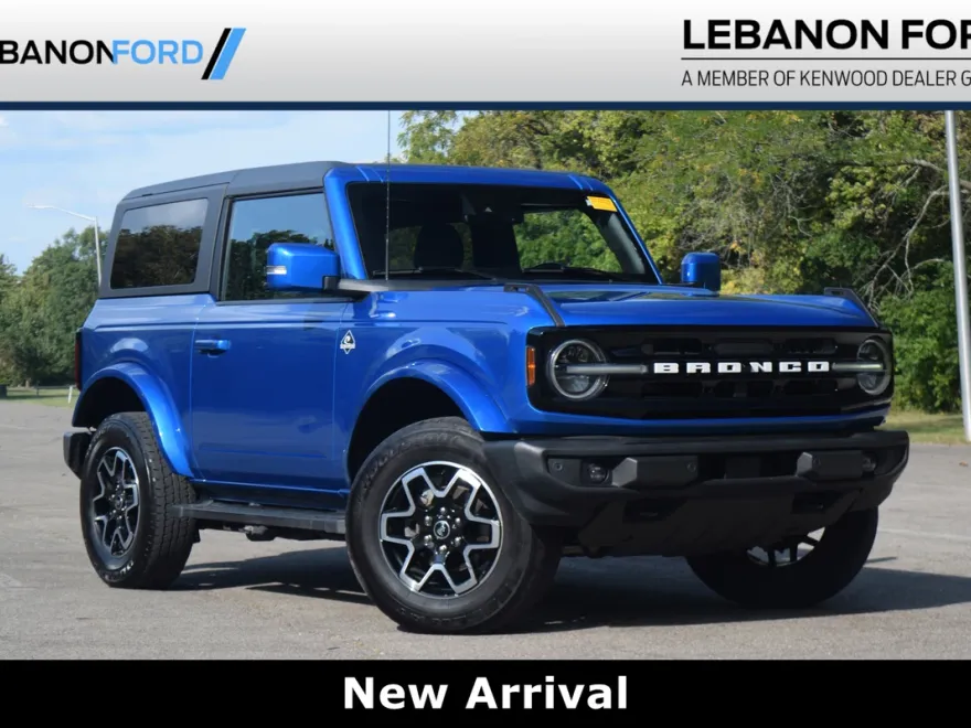 2023 Ford Bronco Outer Banks photo 1