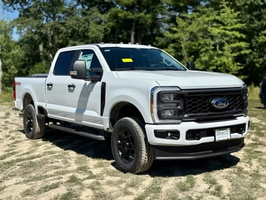 2025 Ford F-250 XL photo 1