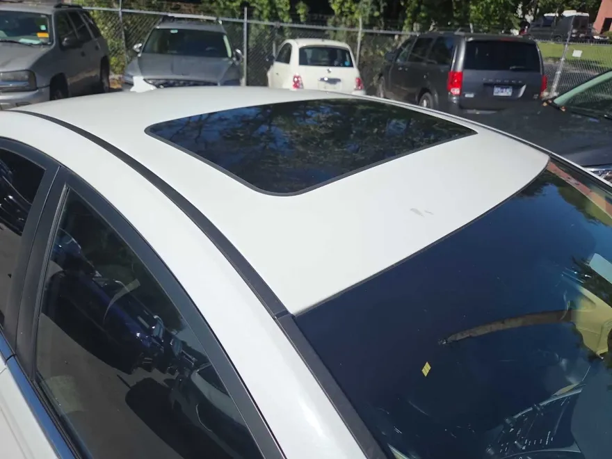 2014 Hyundai Sonata Limited 2.0T photo 1