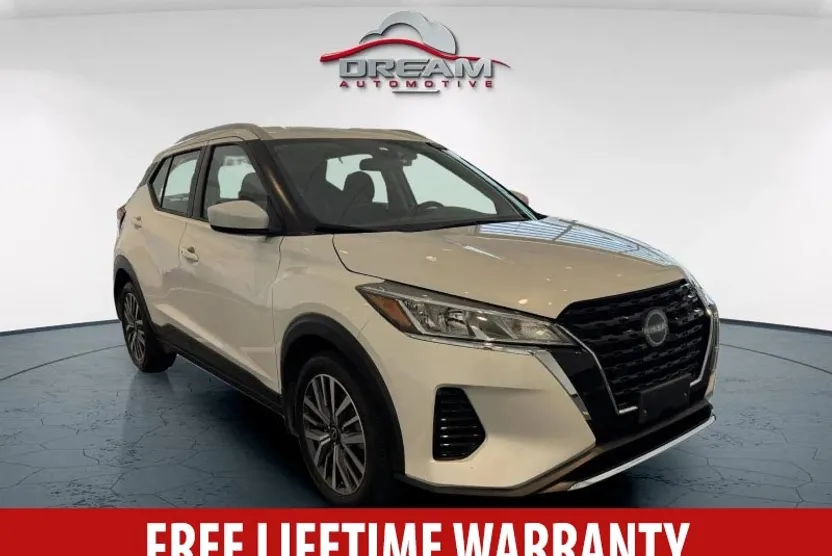 2024 Nissan Kicks SV photo 1