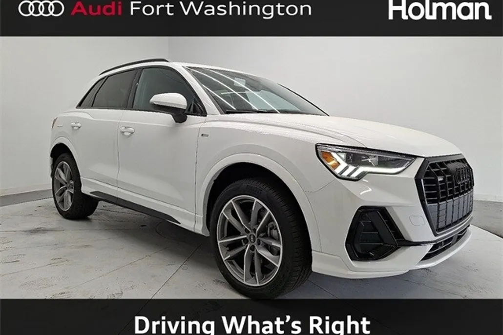 2025 Audi Q3 45 TFSI S line Premium photo 1