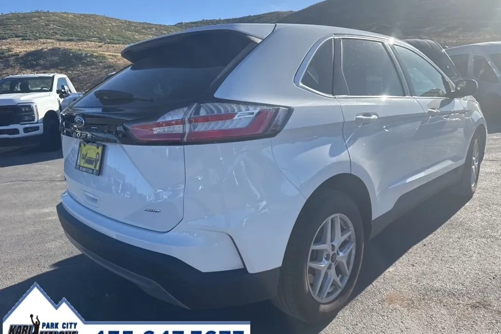2024 Ford Edge SEL photo 1