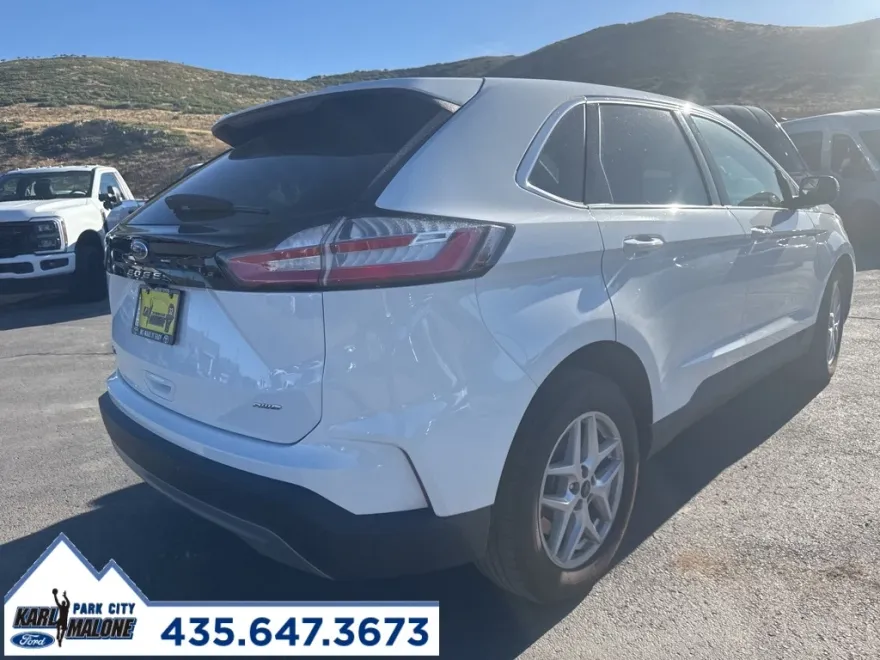 2024 Ford Edge SEL photo 1