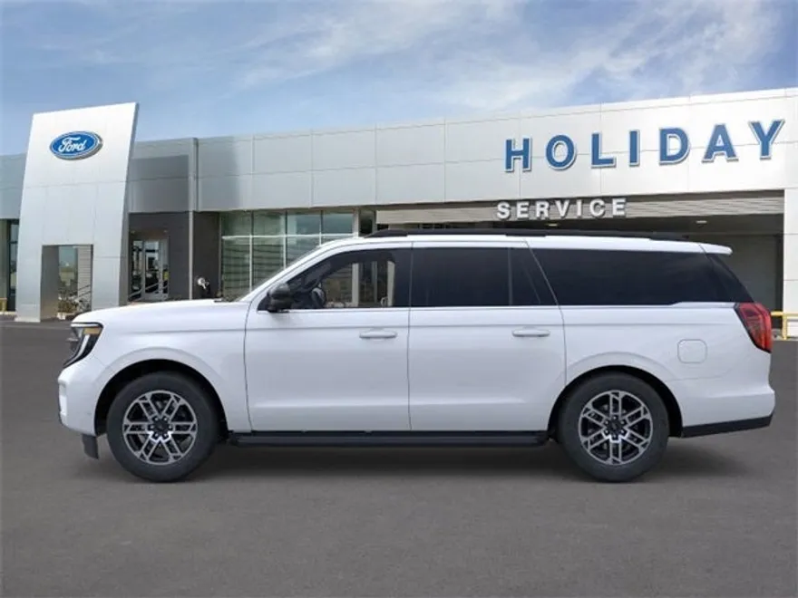 2025 Ford Expedition MAX photo 1