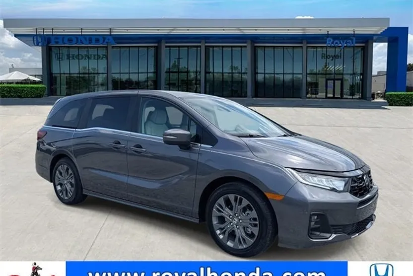2026 Honda Odyssey Touring photo 1