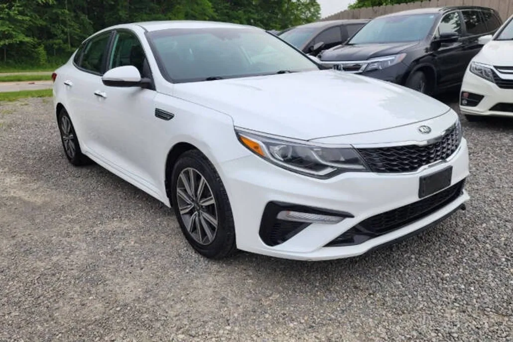 2019 Kia Optima LX S photo 1