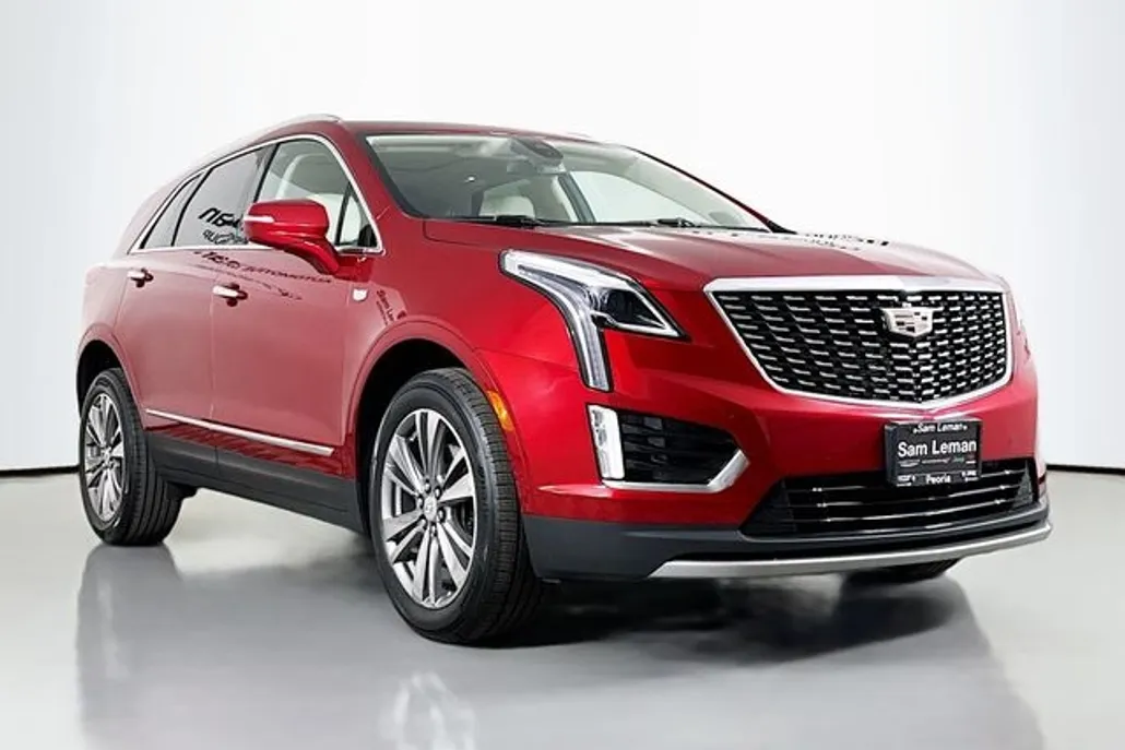 2021 Cadillac XT5 Premium Luxury photo 1