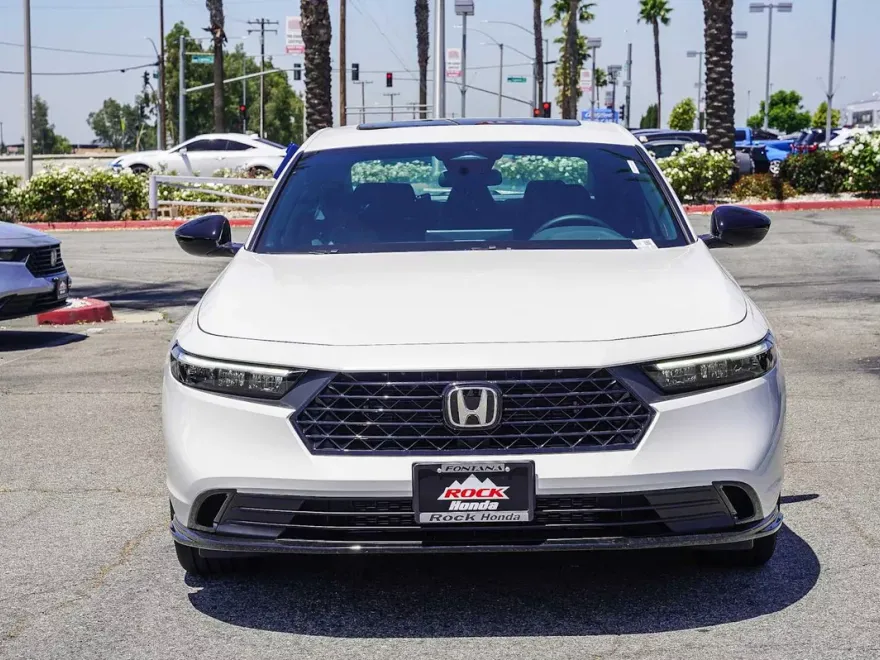 2025 Honda Accord Hybrid Sport-L photo 1