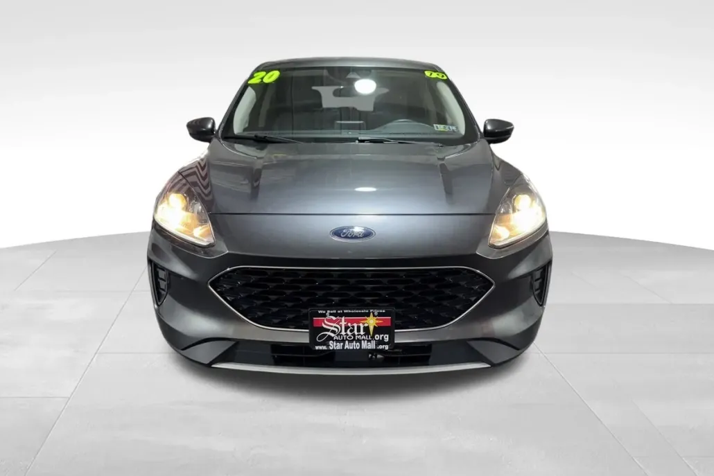 2020 Ford Escape SE photo 1