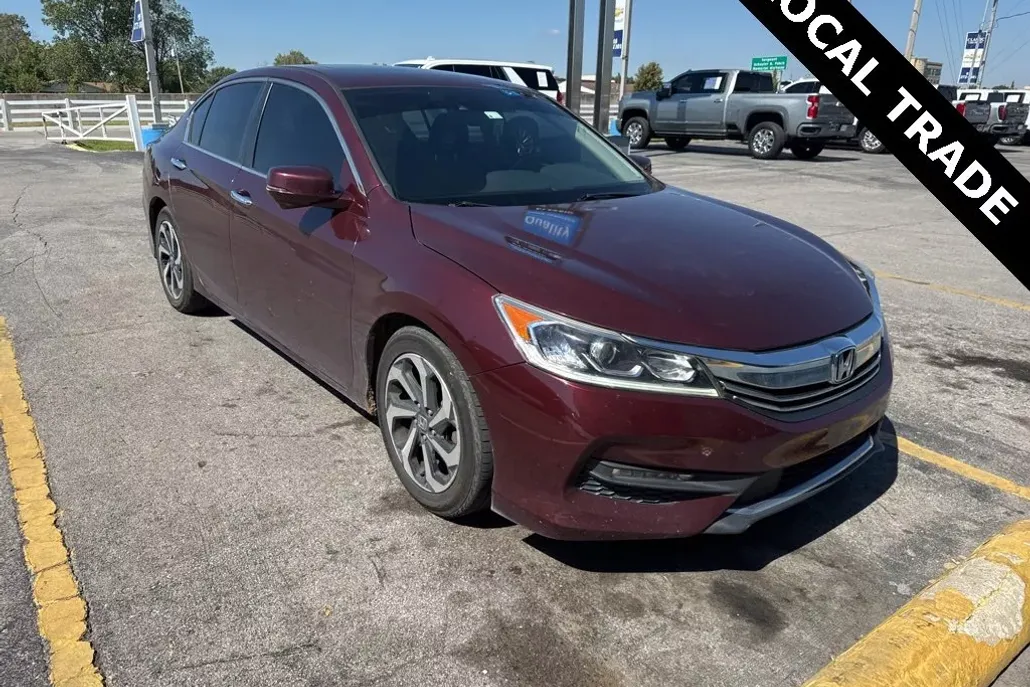 2016 Honda Accord EX-L photo 1