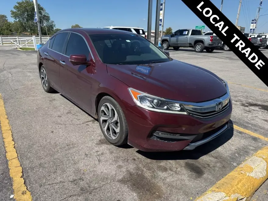 2016 Honda Accord EX-L photo 1