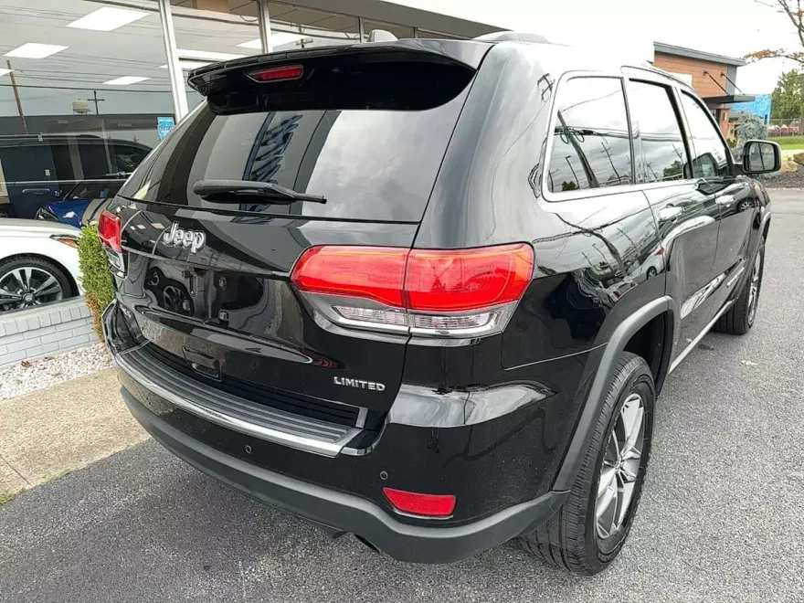 2018 Jeep Grand Cherokee Limited photo 1