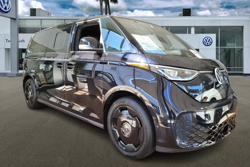 2025 Volkswagen ID. Buzz Pro S photo 1