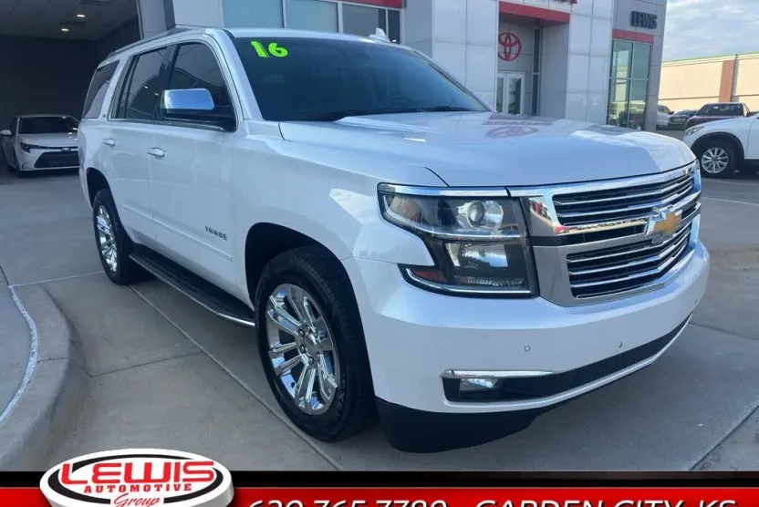 2016 Chevrolet Tahoe LTZ photo 1