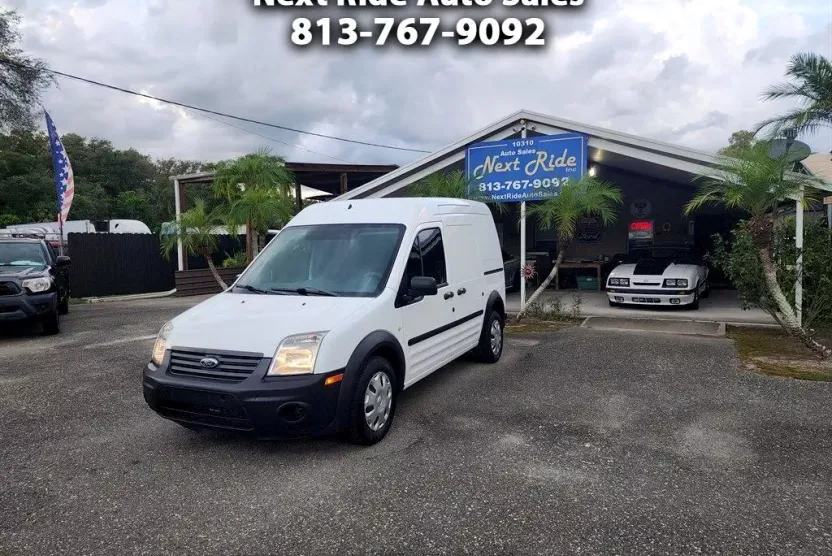 2013 Ford Transit Connect XL photo 1