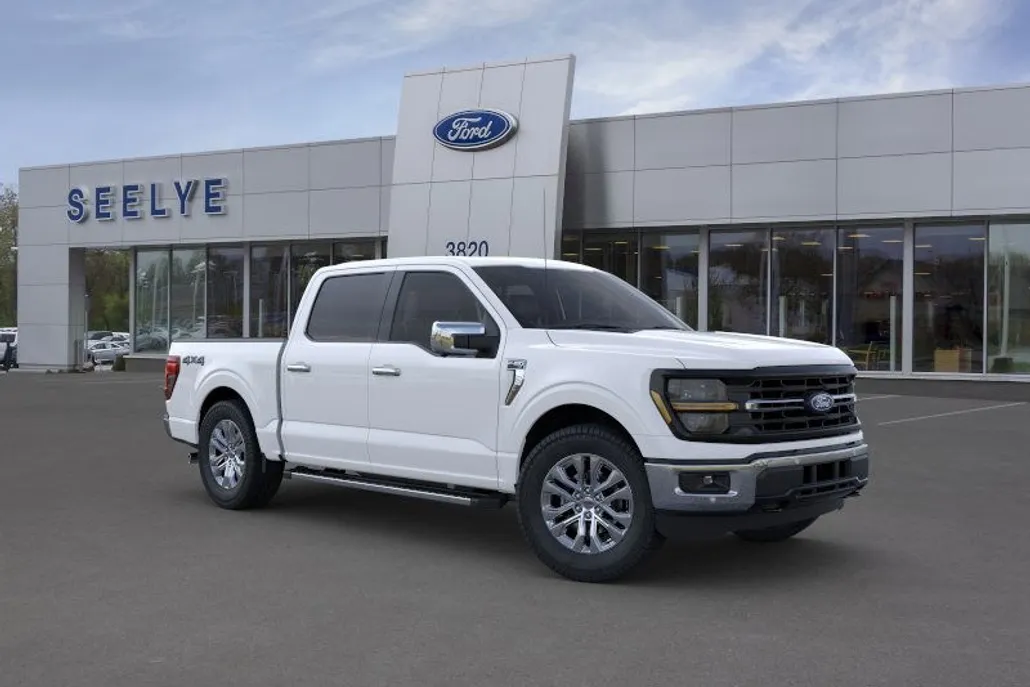 2024 Ford F-150 XLT photo 1