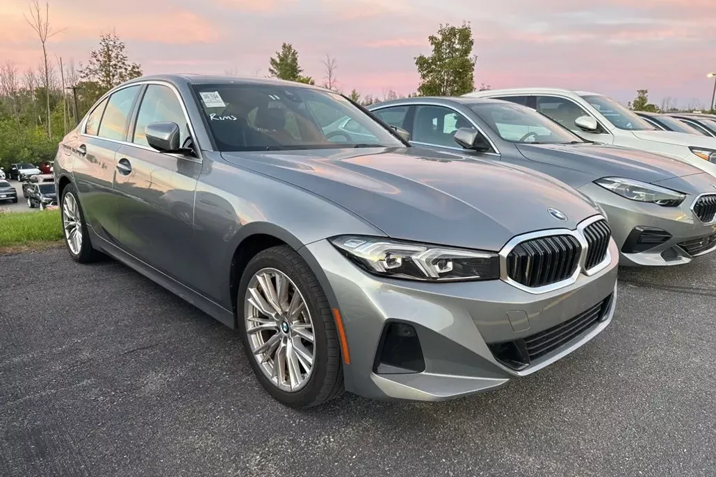 2024 Bmw 330i xDrive photo 1