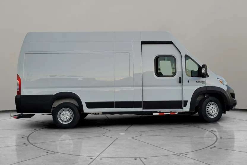 2024 Ram 3500 photo 1