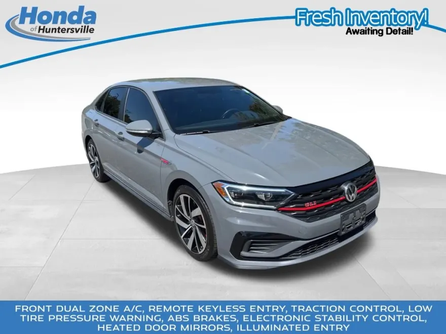 2021 Volkswagen Jetta GLI 2.0T S photo 1